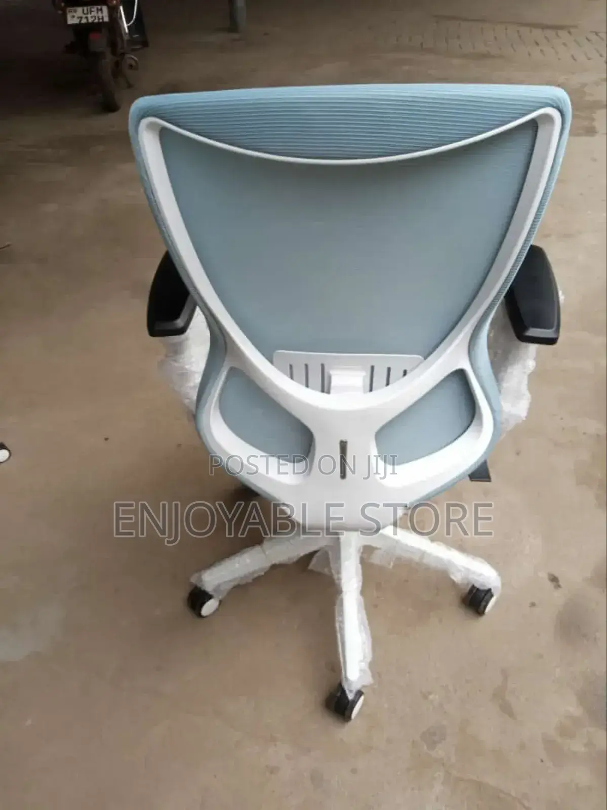 Ergonomic Office Chairs (Back Support)