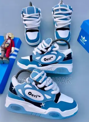 Classic Unisex OGIY Fashion Designer Sneakers