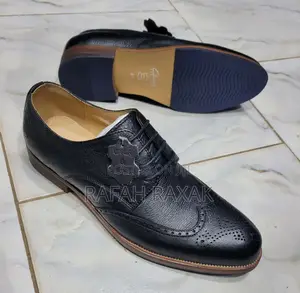Original Men’S Clarks Gentle Leather Oxfords