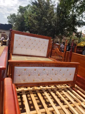 5*6 Well Designed Leather Beds