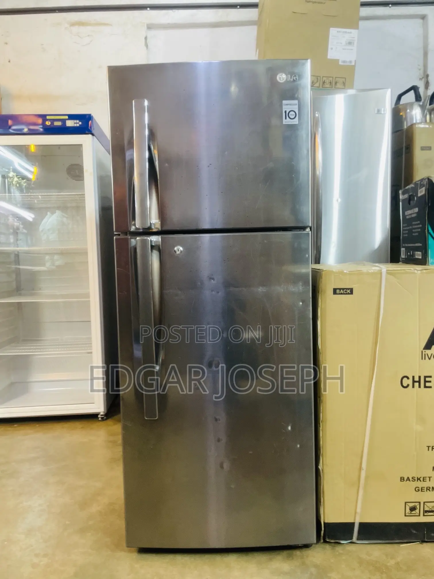 LG Refrigerator 304 Used