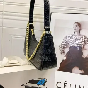 Soothing Shoulder Handbag