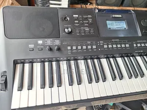 Yamaha Psre463
