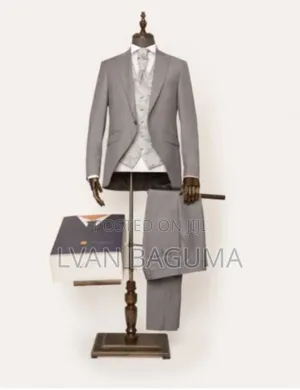 Full Men Suit Display Stand
