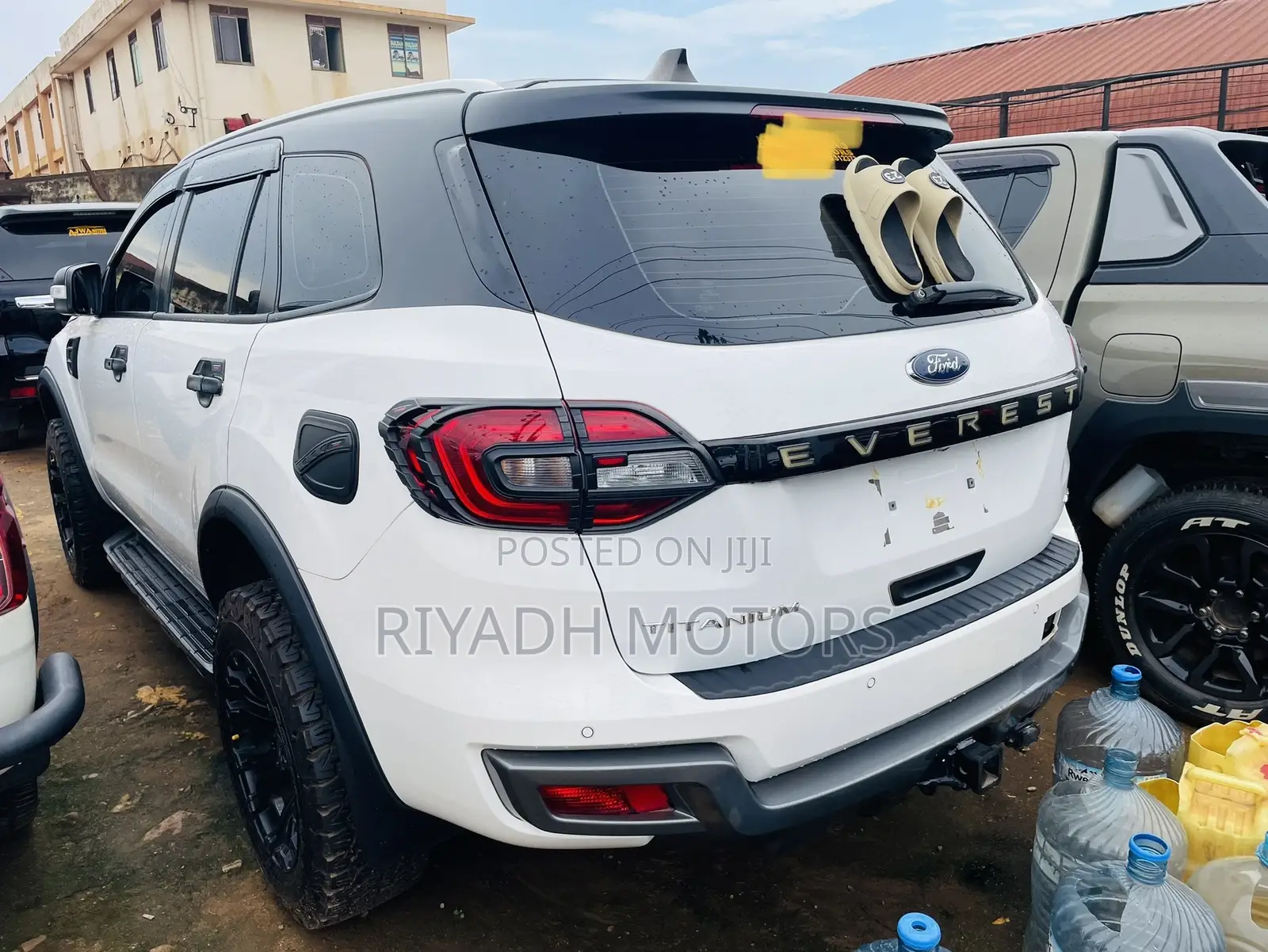 Ford Everest 2018 White