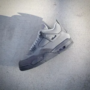 Up-to-Date Air Jordan 4 Retro SE Wet Cement