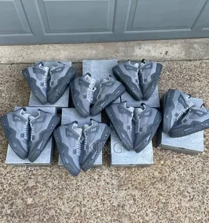 Well Fitting Air Jordan 4 Retro SE Wet Cement