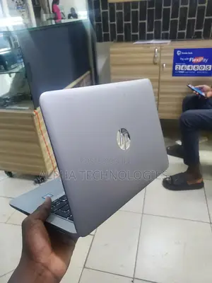 Laptop HP EliteBook 820 G4 8GB Intel Core I5 SSD 256GB