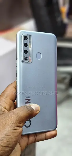 Tecno Camon 17 128 GB Blue