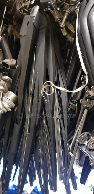 Subaru Legacy, Impreza and Forester Rear Wiper and Handle