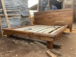 Floating Mugavu Bed