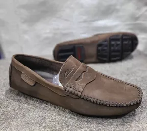 Elite Classic Clarks Moccasins