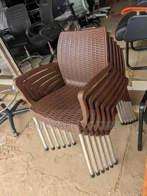 World Class Plastic Chairs Plastic Chairs( Brown)
