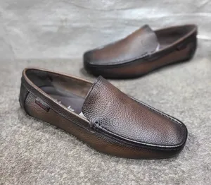 Exact Classic Clarks Moccasins