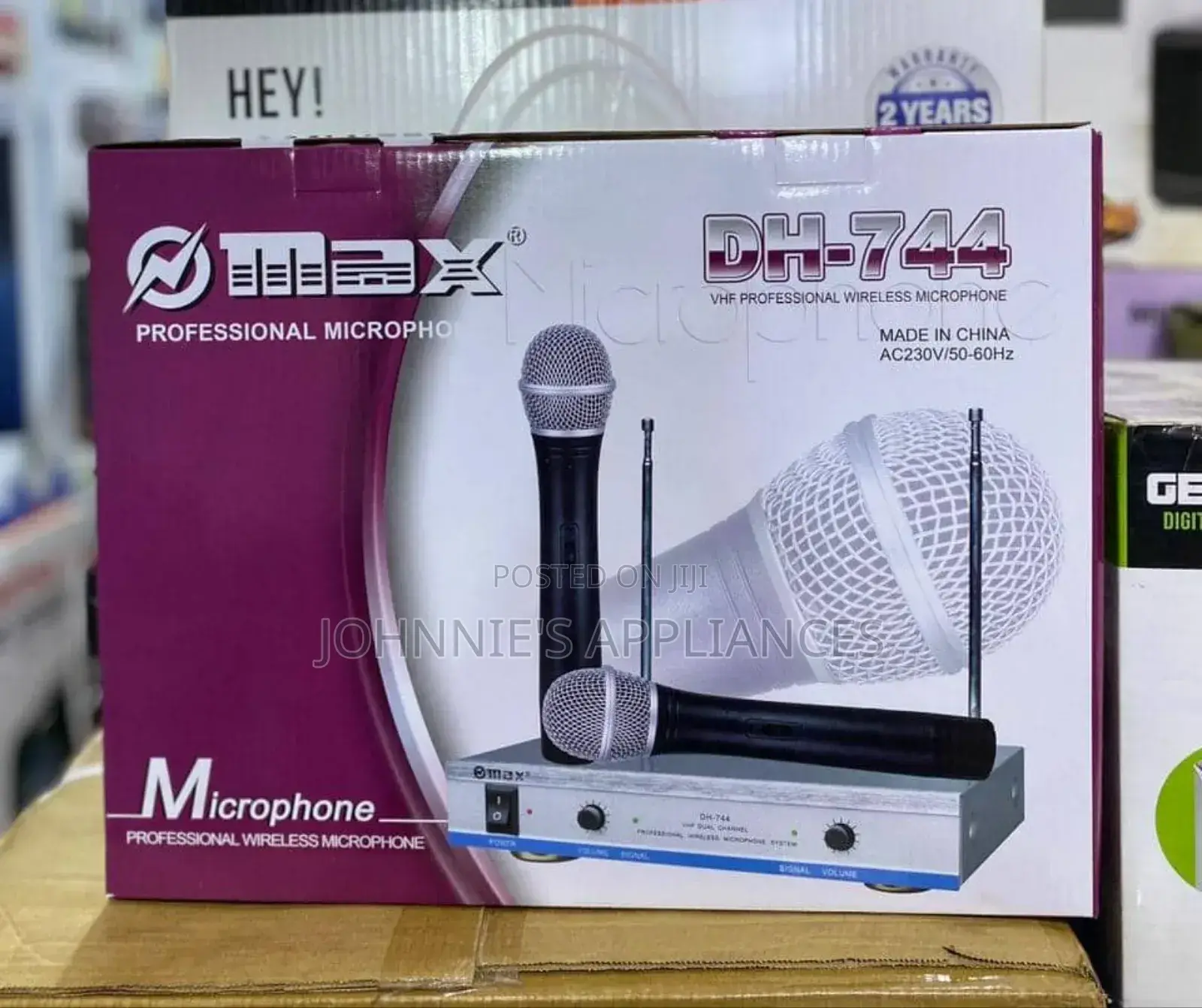 Original Max DH 744 Proffessional Wireless Microphone
