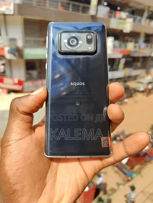 Sharp Aquos R6 128 GB Black