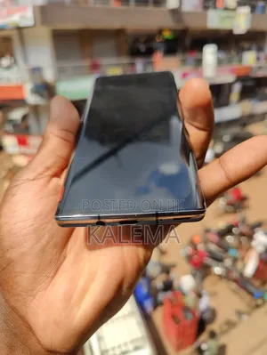 Sharp Aquos R6 128 GB Black