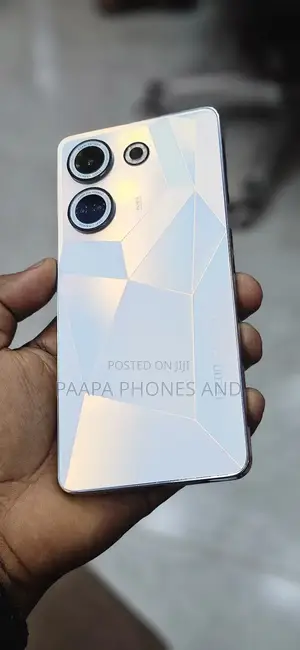 Tecno Camon 20 256 GB White