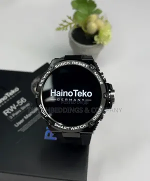 Haino Teko Germany RW56 Round Shape AMOLED Display
