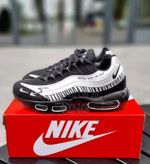 Exact Men's Nike Air Max 95 SP 'Sketch