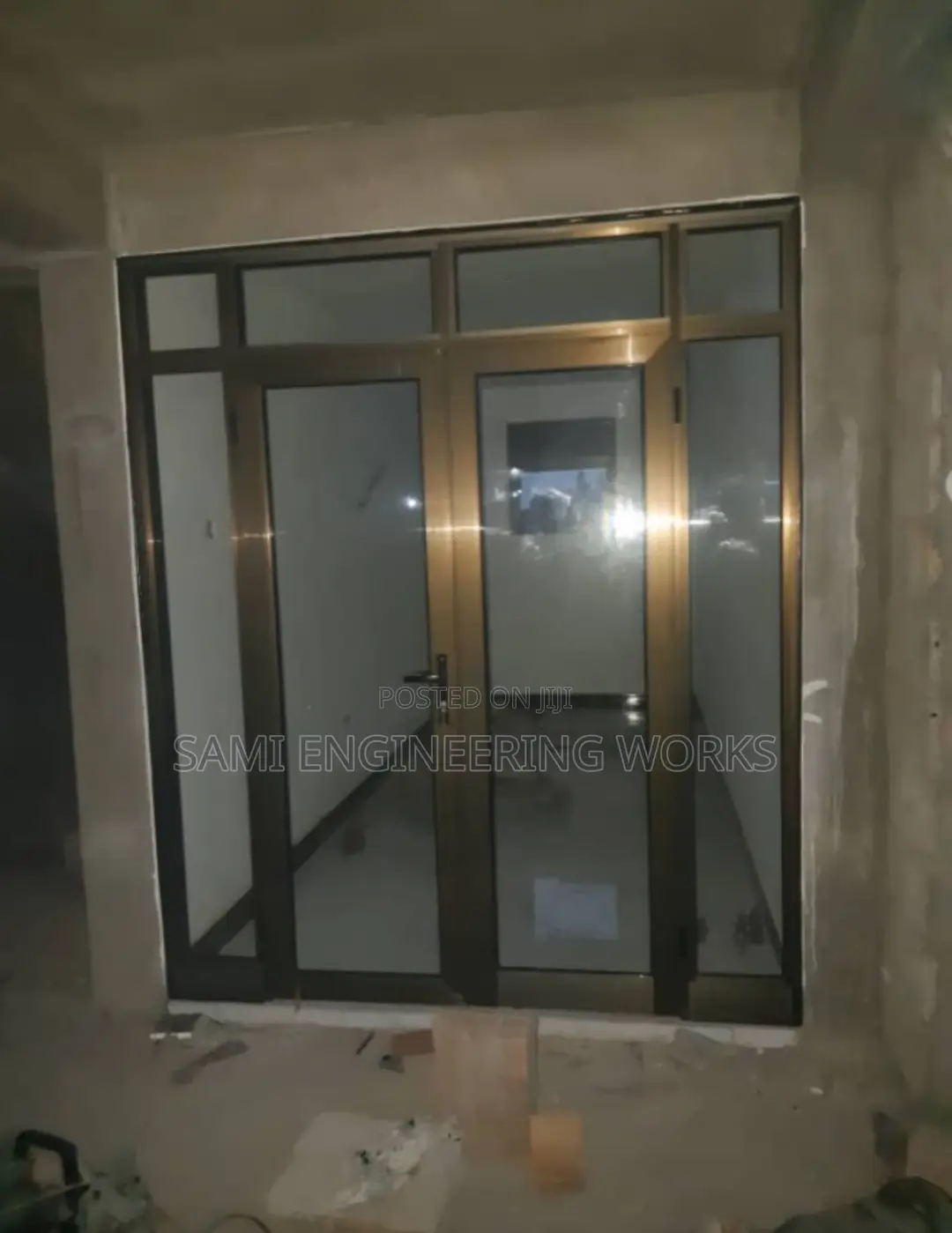 Aluminium Swinging Door Kasangati