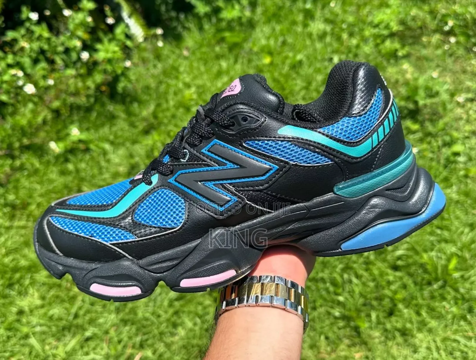 Icon New Balance 9060 Agate Blue Sneakers