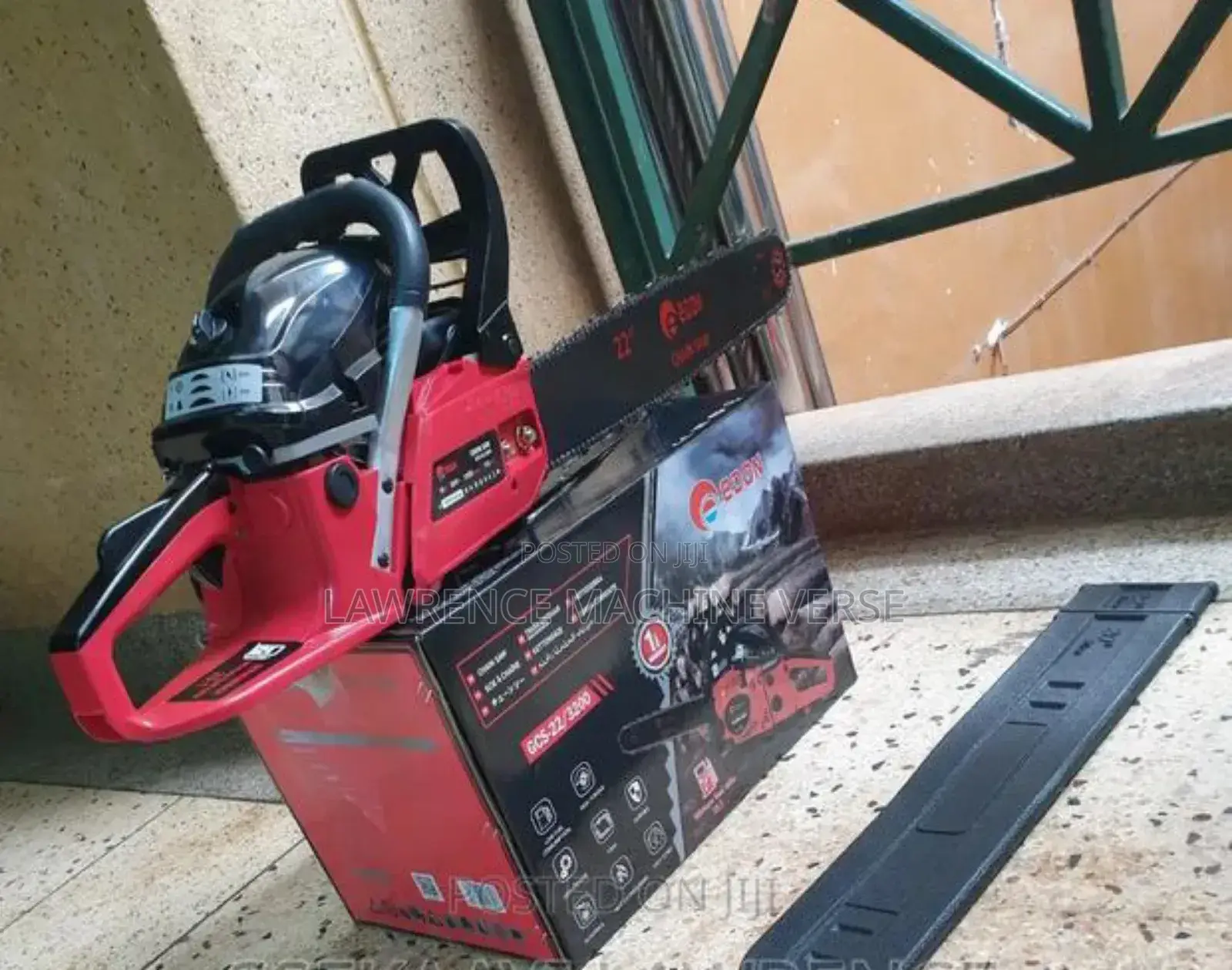 Gasoline Chainsaw 58cc 22inch
