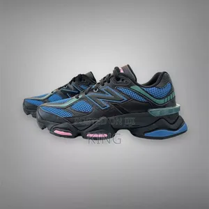 Up- To- Date New Balance 9060 Agate Blue Sneakers