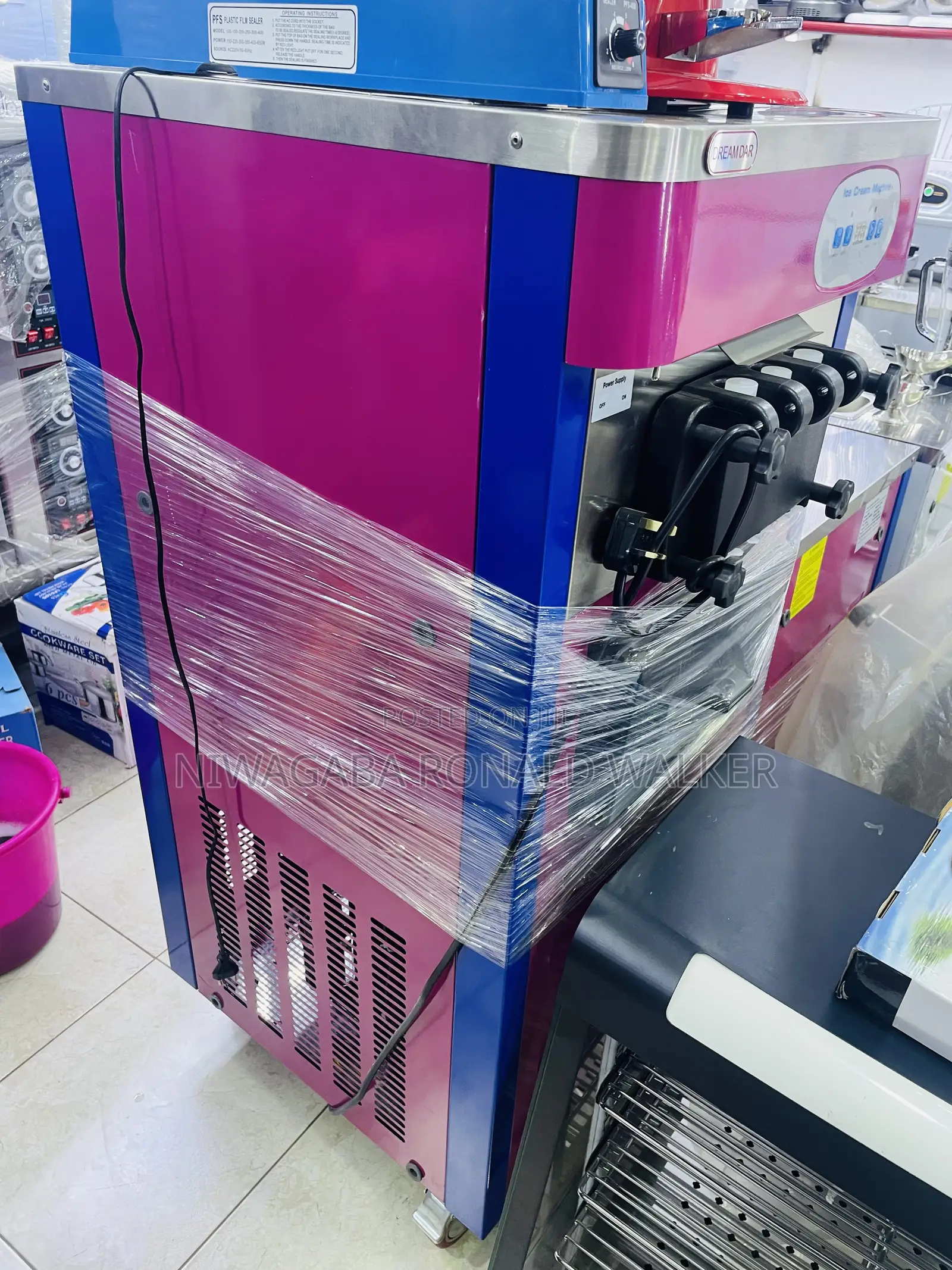 Commercial Ice Cream Machine 16-22l