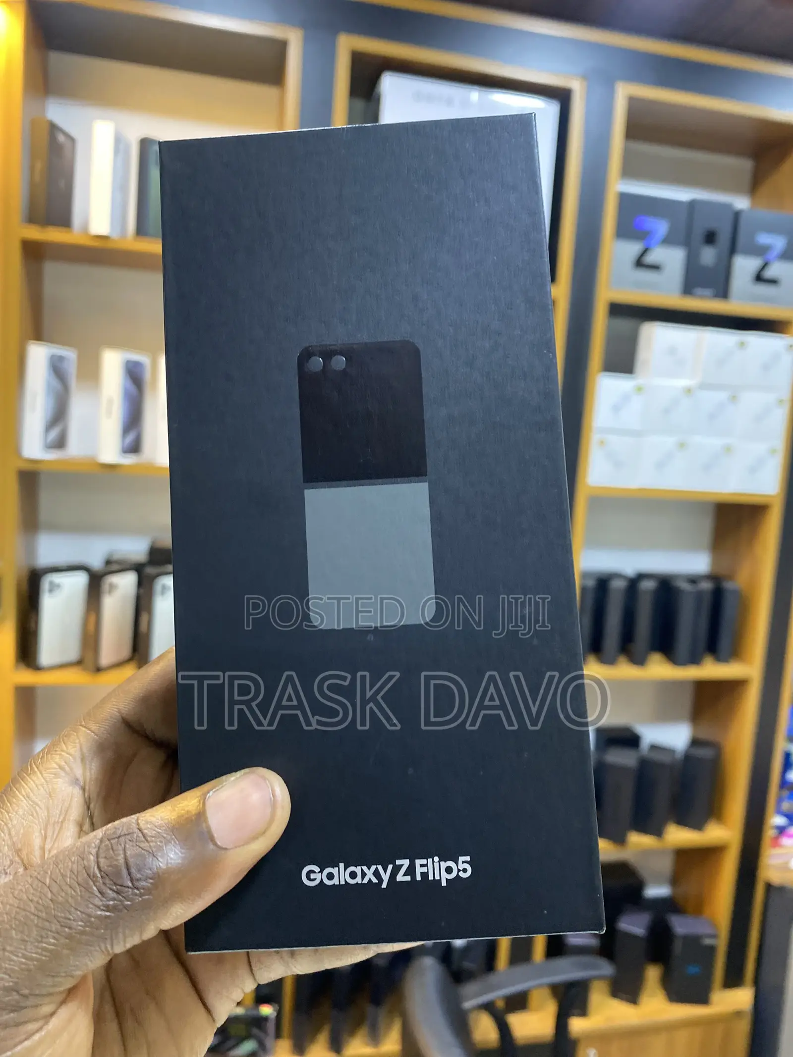 New Samsung Galaxy Z Flip 5 256 GB Black