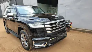Toyota Land Cruiser 2023 Black