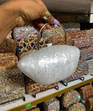 Elite Luxy Mabel Clutch