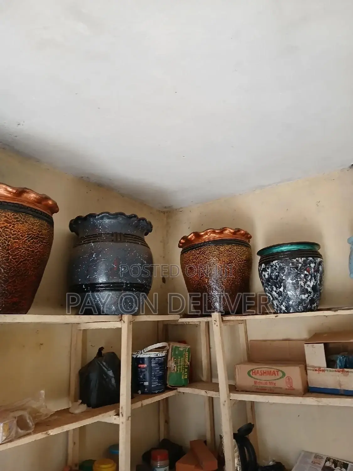 Pots in Colours(Flower Pots)
