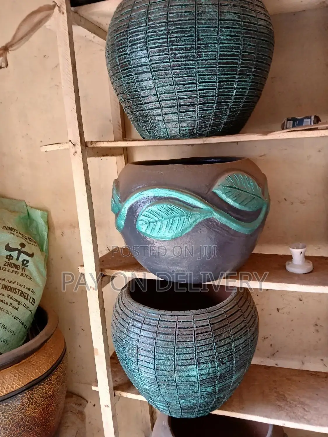 Pots in Colours(Flower Pots)