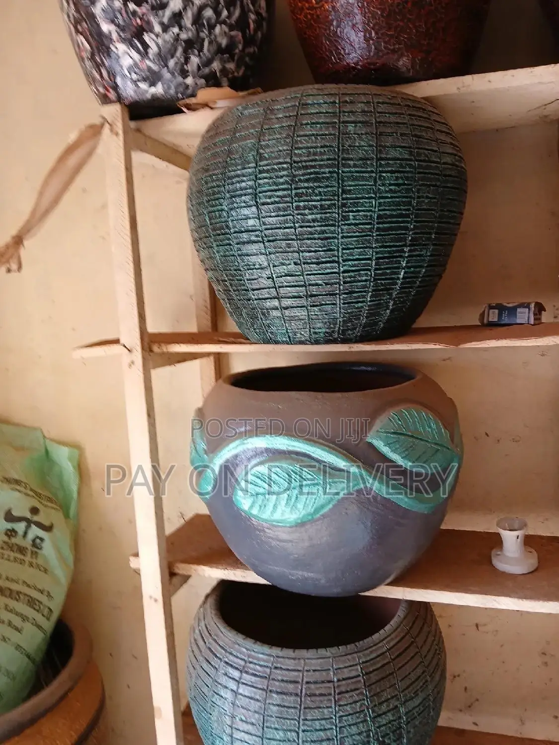 Pots in Colours(Flower Pots)