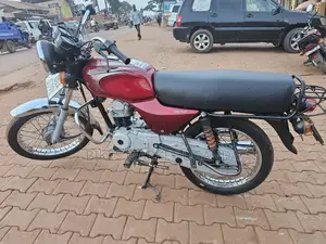Bajaj Boxer 2024 Red