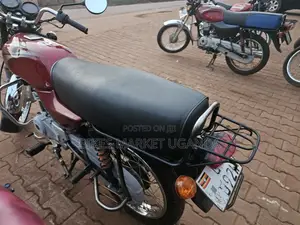 Bajaj Boxer 2023 Red