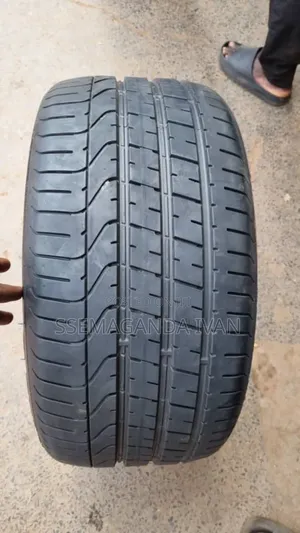 265/35r18 Pirelli Foriegn Used Tyre