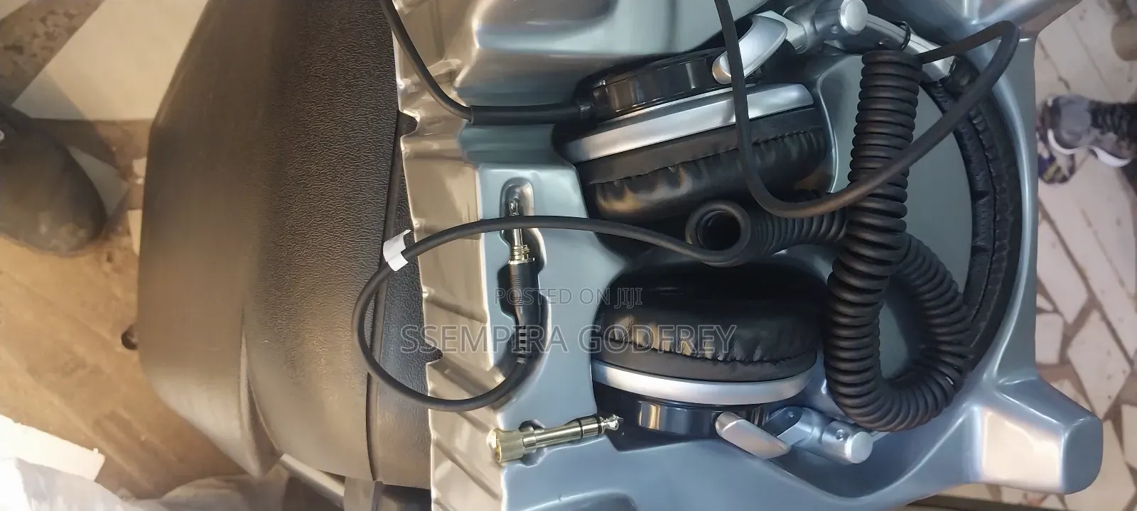 DJ Headphones St-80