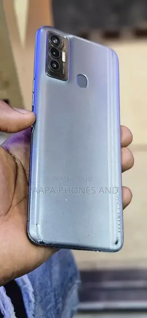 Tecno Camon 18i 128 GB Gray