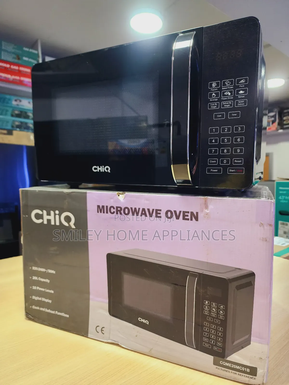 CHIQ Black Microwave 20ltrs
