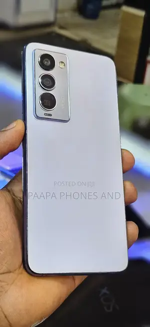 Tecno Camon 18 Premier 256 GB Silver