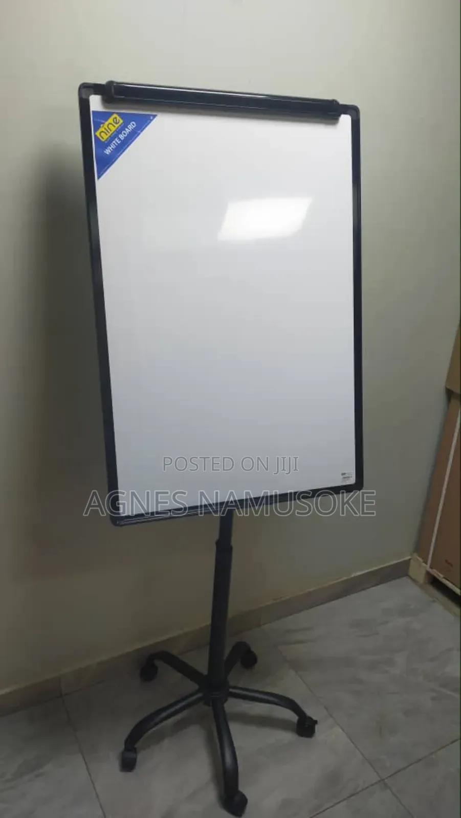Flipchart Stand With One Flipboard
