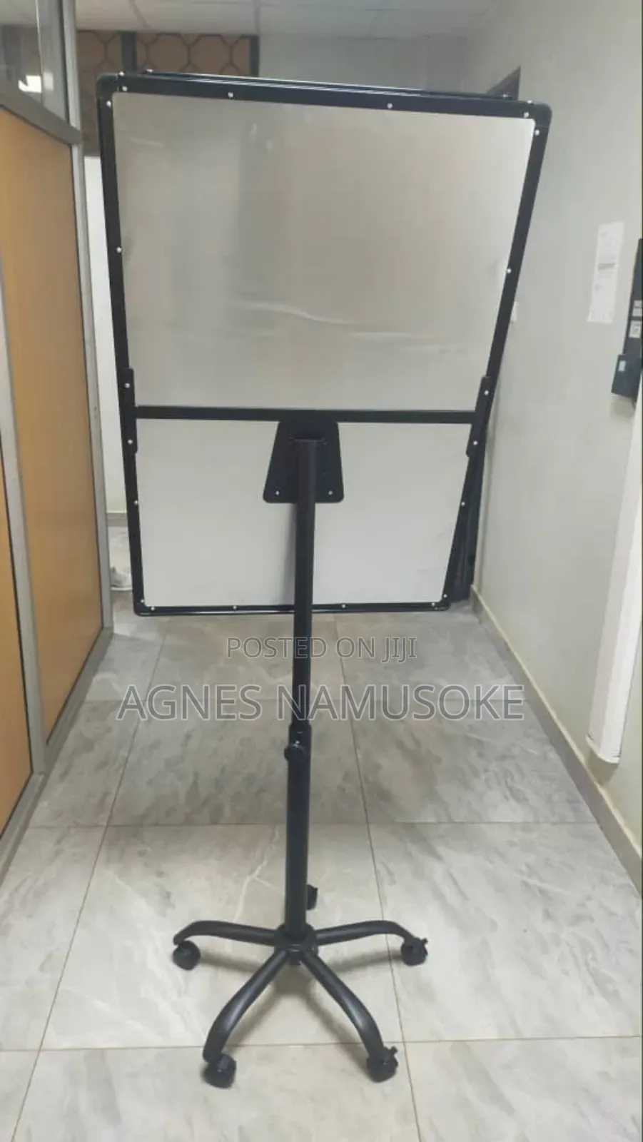 Flipchart Stand With One Flipboard
