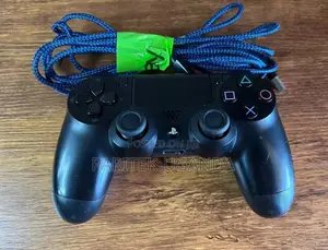 Sony Dualshock 4 Black Wireless Controller