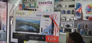 Saach 32" Digital Television With Two Remotes
