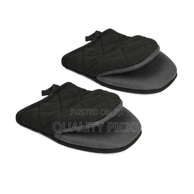 Small Oven Mitts Heat Resistant Gloves (Black)