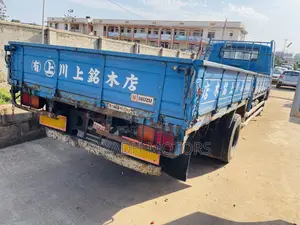 Isuzu Truck