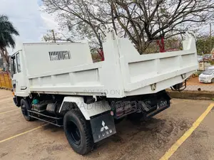 Fuso Tipper