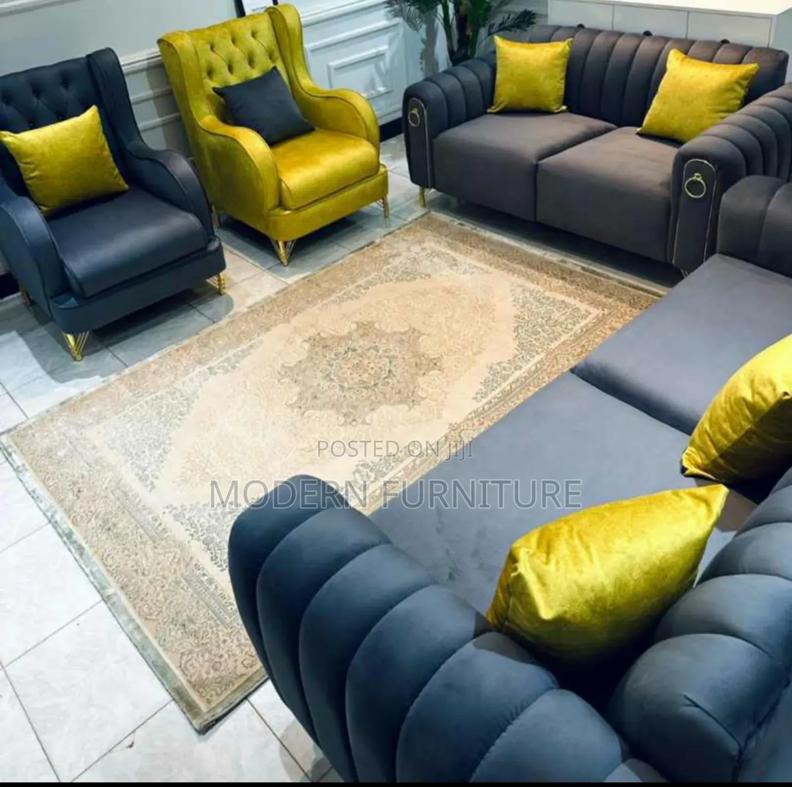 Modern Chesterfield Sofa Set